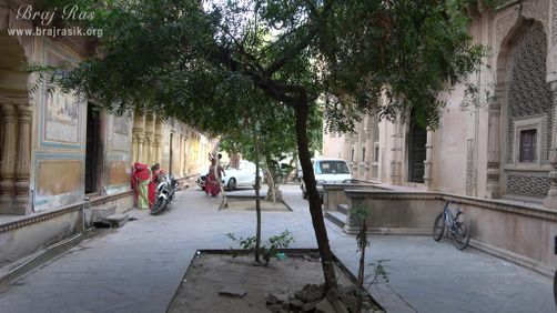 View of the entrance way of Shri Kushal Bihari Temple, Barsana