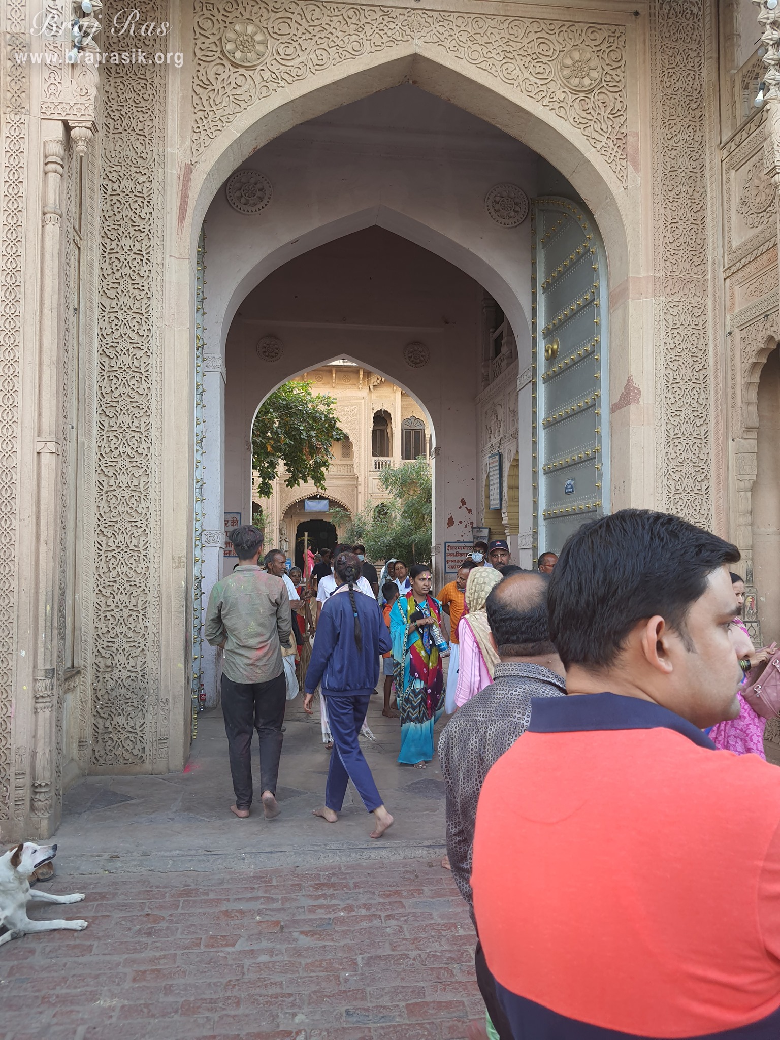 View of the entrance gate of Shri Kushal Bihari Temple, Barsana