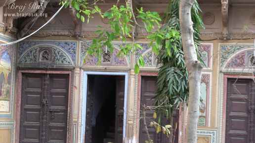 Rooms made for the devotees at Shri Kushal Bihari Temple in Barsana