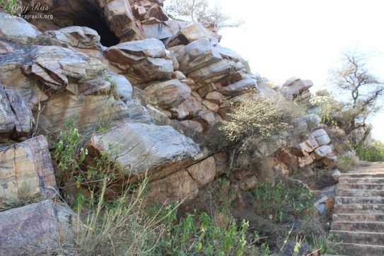 Stiar view of the Vyomasur's Cave in Kamyavan