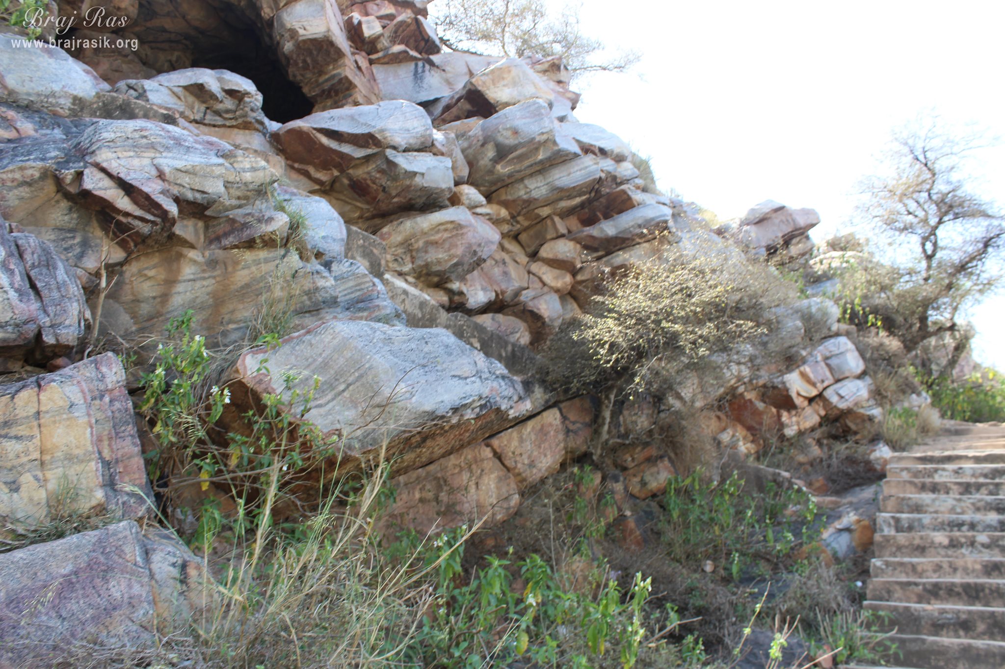 Stiar view of the Vyomasur's Cave in Kamyavan