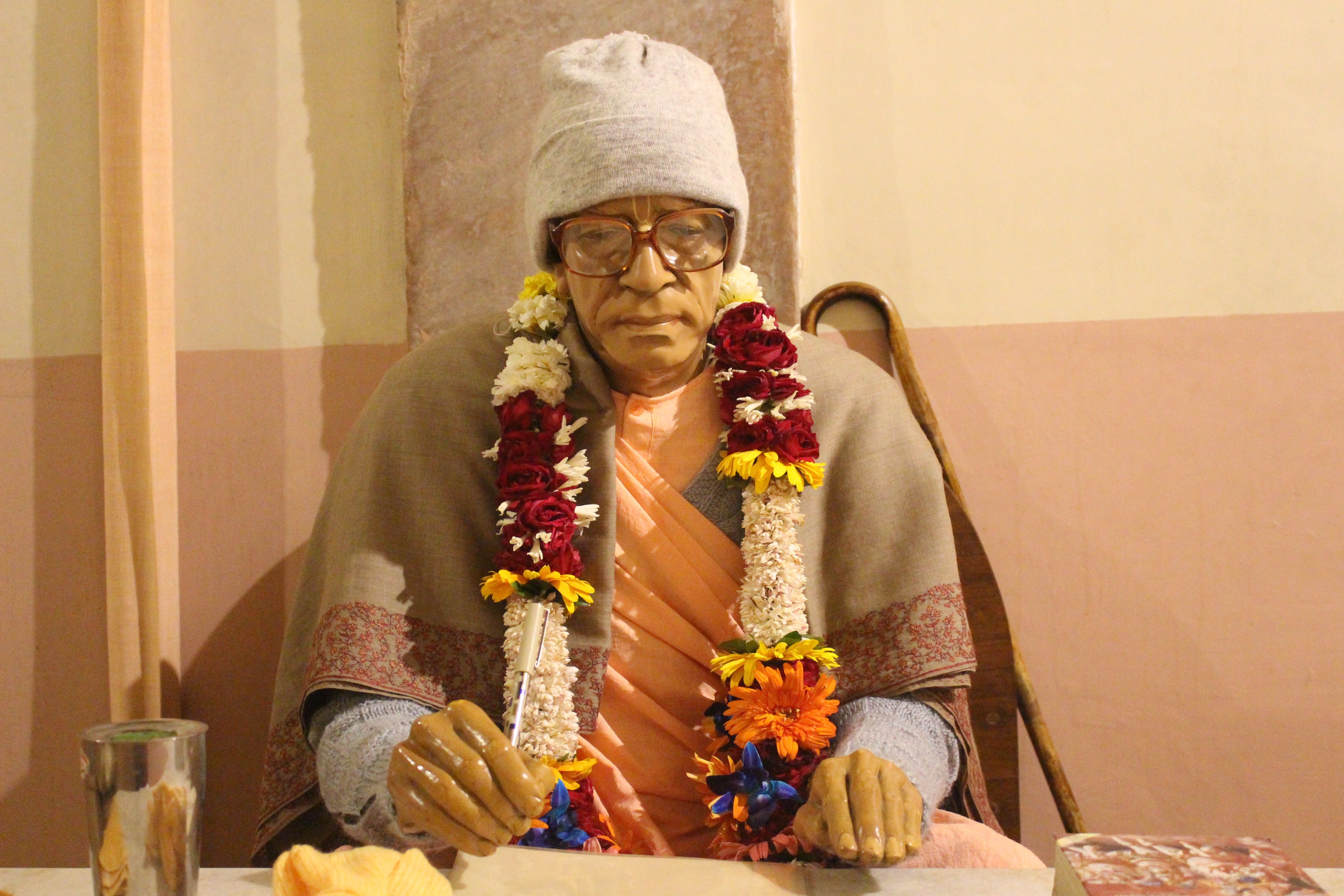 Close Darshan of Sri Prabhupad at Shri Radha Damodar Temple, Vrindavan. Here Shri Prabhupad performed His bhajan.