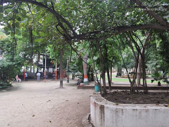 A nice view of surrounding area in Devaraha Baba Samadhi/Bhajan Sthal.