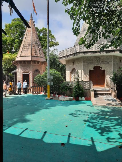 Shri Raman Bihari Temple at Ramanreti, Gokul - Braj.