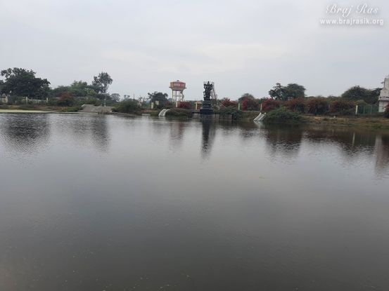 Beautiful view of the waters of Sankarshan Kund located in Anyor, Govardhan.