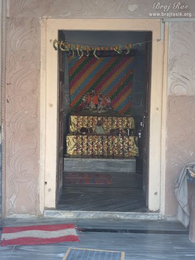 Shri Naval Bihari Biharini Ji inside Naval Bihari Temple at Naval Kund in Punchari, Govardhan 