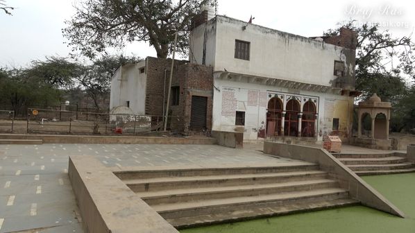 Residing place of devotees at Surbhi Kund in Govardhan.