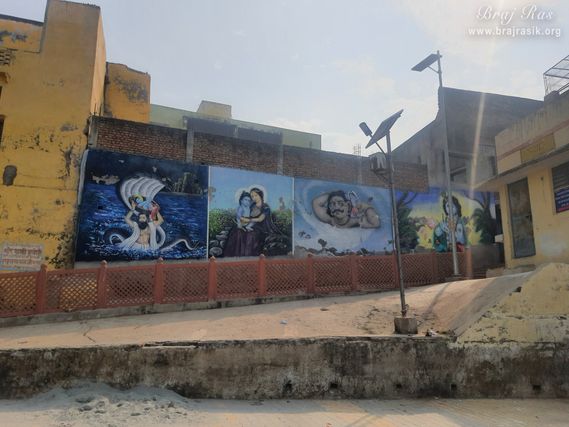 View of paintings of Shri Krishn on the wall at Shri Thakurani Ghat and Shri Govind Ghat in Gokul.
