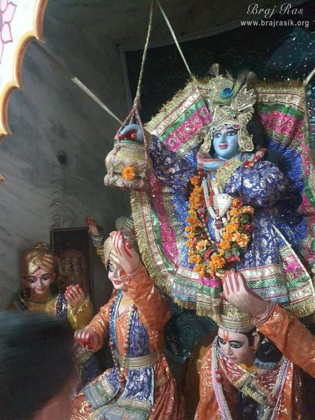 Darshan of Shri Krishn and his cowherd friends at Shri Thakurani Ghat and Shri Govind Ghat in Gokul.