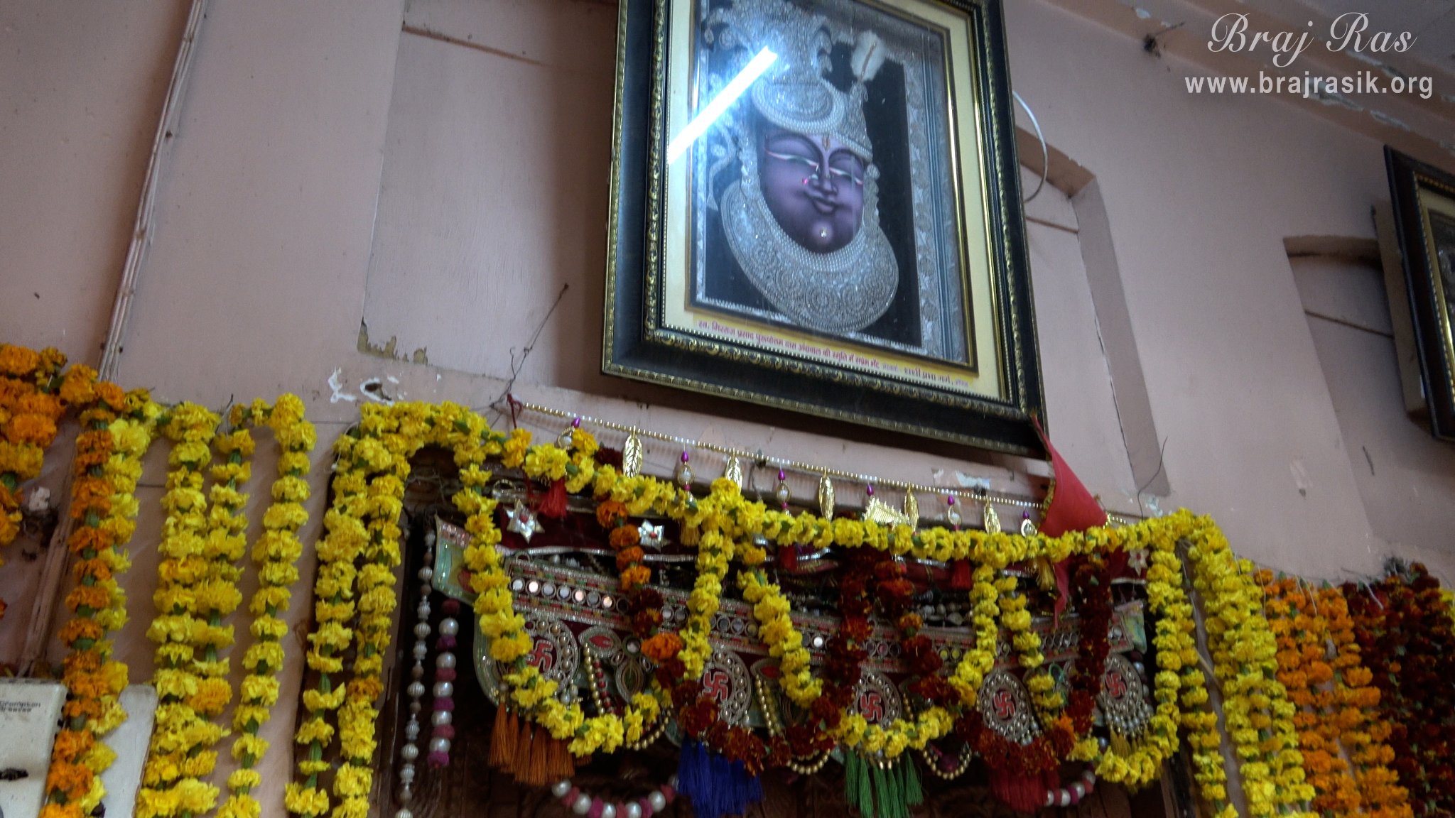 View of a photo of Shrinathji in Shrinathji Temple in Punchari, Govardhan.
