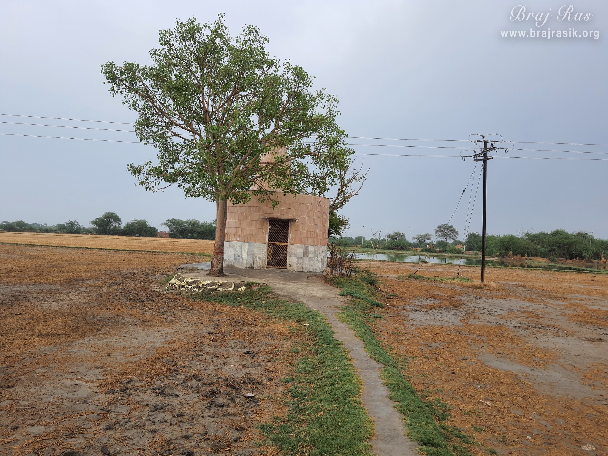 View of Konkeshwar Mahadev Temple near Shri Mor Bihari Temple, Nandgaon.