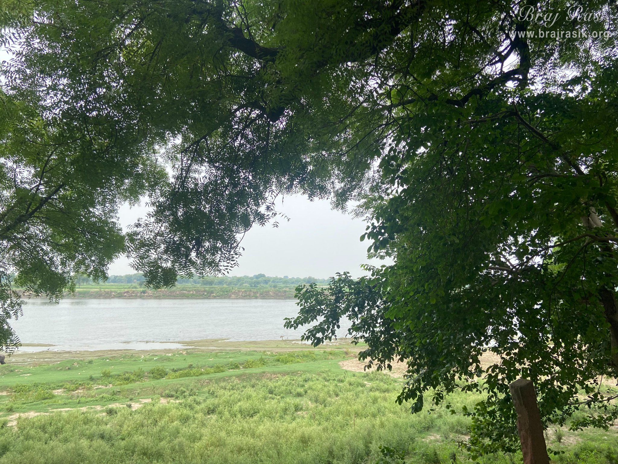 A nice view of Chintaharan Ghat of Yamuna Ji near Chintaharan Mahadev Temple in Gokul Mahavan.