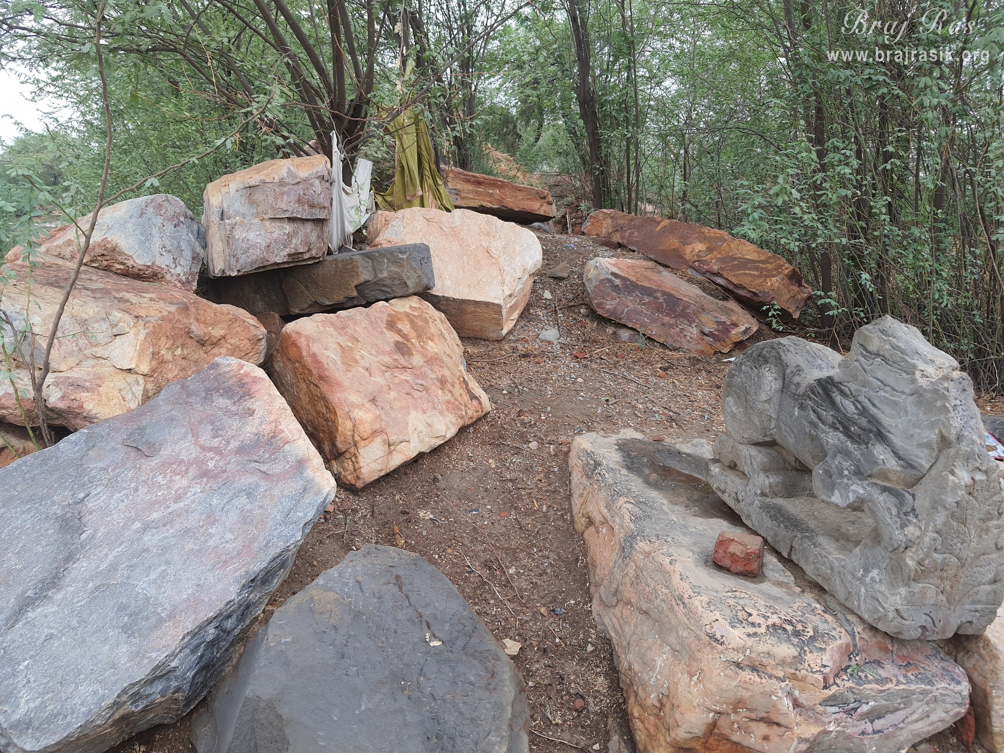 View of Hau Bilau near Yashoda Kund in Nandgaon.