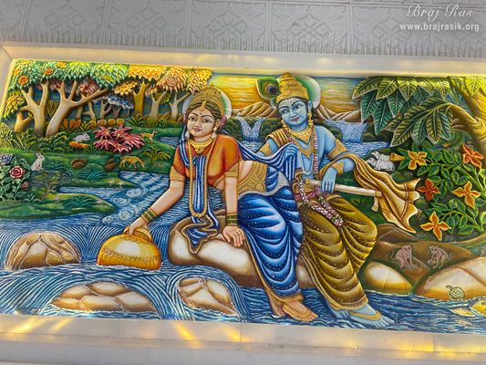 Shri Radha Krishn's water pastime is depicted on the wall of Shri Priyakant Ju Temple, Vrindavan.
