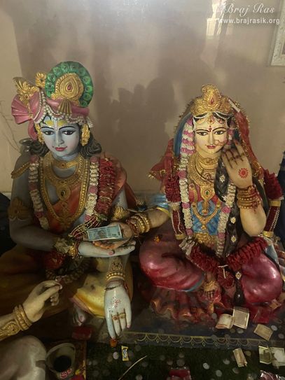 A glimpse of Shri Radha Krishn during the marriage pastimes in Bhandirvan.