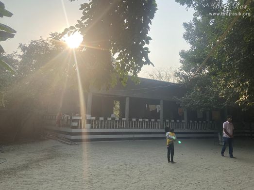 A morning view of the bhajan kutir of a saint in Vanshivat.