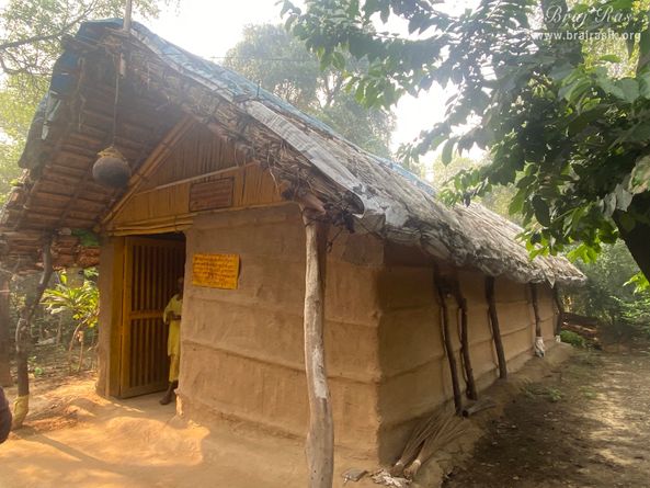 A calm view of the bhajan kutir of a sadhu in Vanshivat.