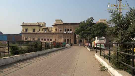 View of Jaipur Temple, Vrindavan.