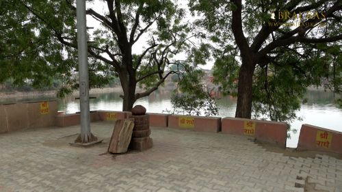 View of Bahulavan Kund from the parikrama path.