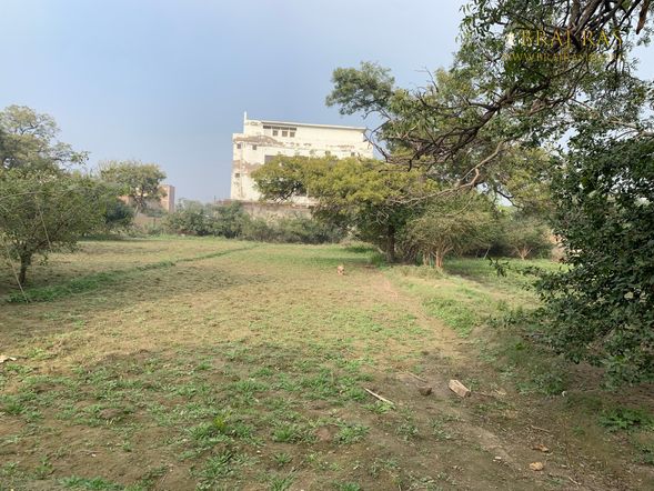 Beautiful inside view of Shri Lalita Bagh, Vrindavan.