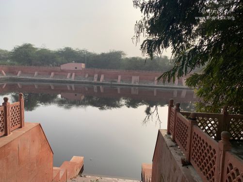 A calm view of Gulal Kund in Gantholi, Govardhan.