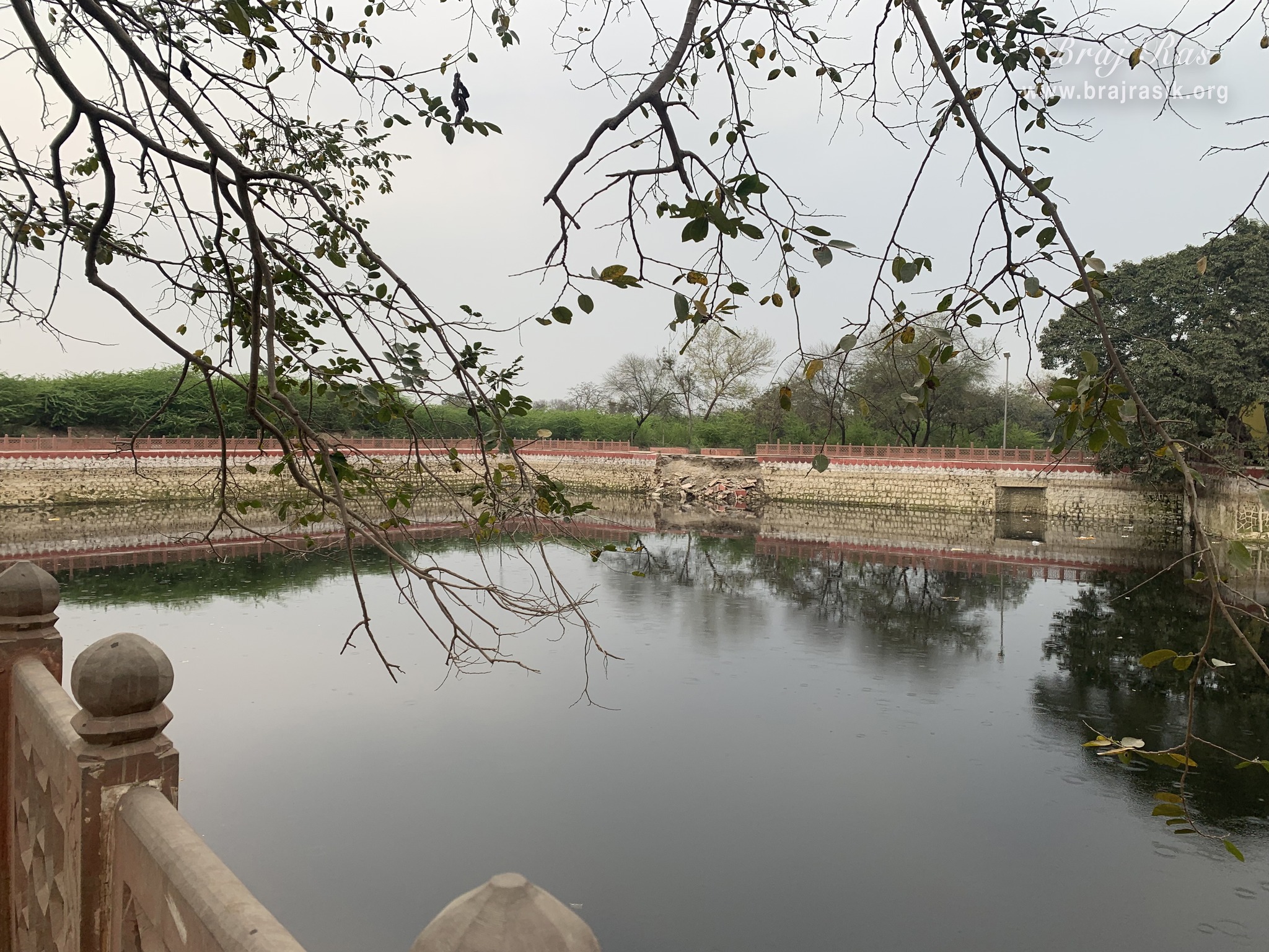 A soothing view of Garud Govind Kund from which Lord Garud Govind appeared.