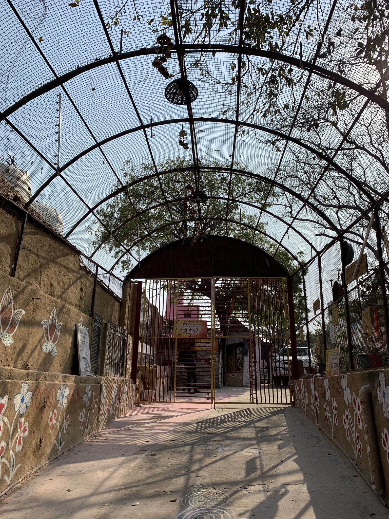 Entrance of Nikunj Van at Shri Anandam Dham, Vrindavan.