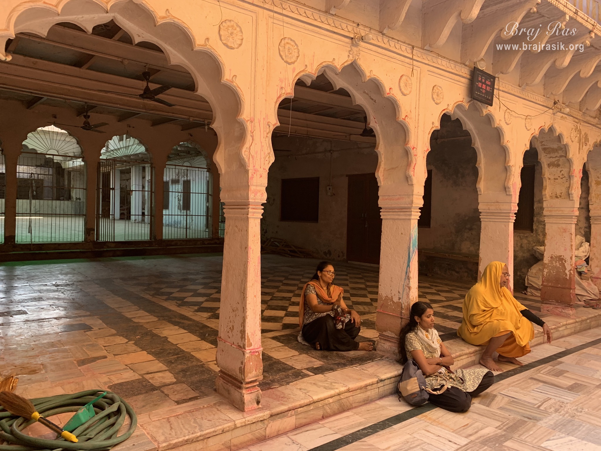 Courtyard view of Shri Radha Gokulanand Temple, Vrindavan.