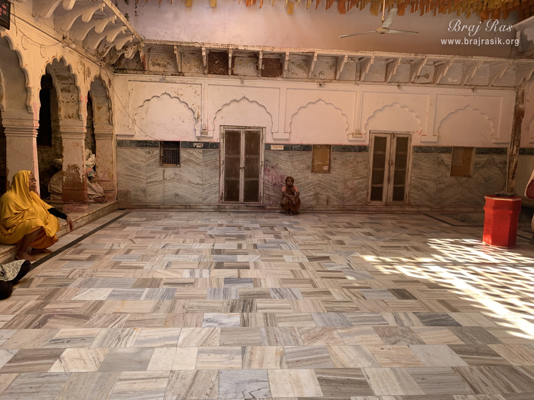 View of temple courtyard in Shri Radha Gokulanand Temple, Vrindavan.