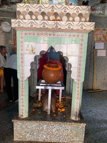 A nice darshan of Nandi in Shri Chakreshwar Mahadev Temple, Govardhan.