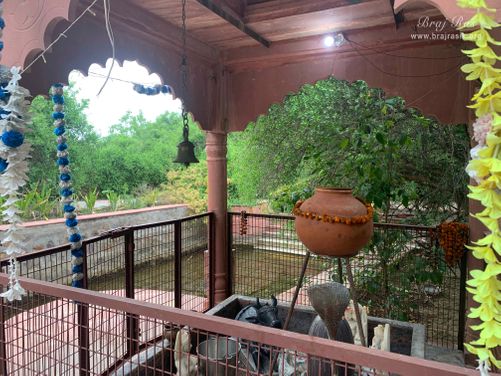 View of Shiv Temple and Kamal Kund in Kirti Tapah Sthali inside Khelan Van, Padar Van, Barsana.