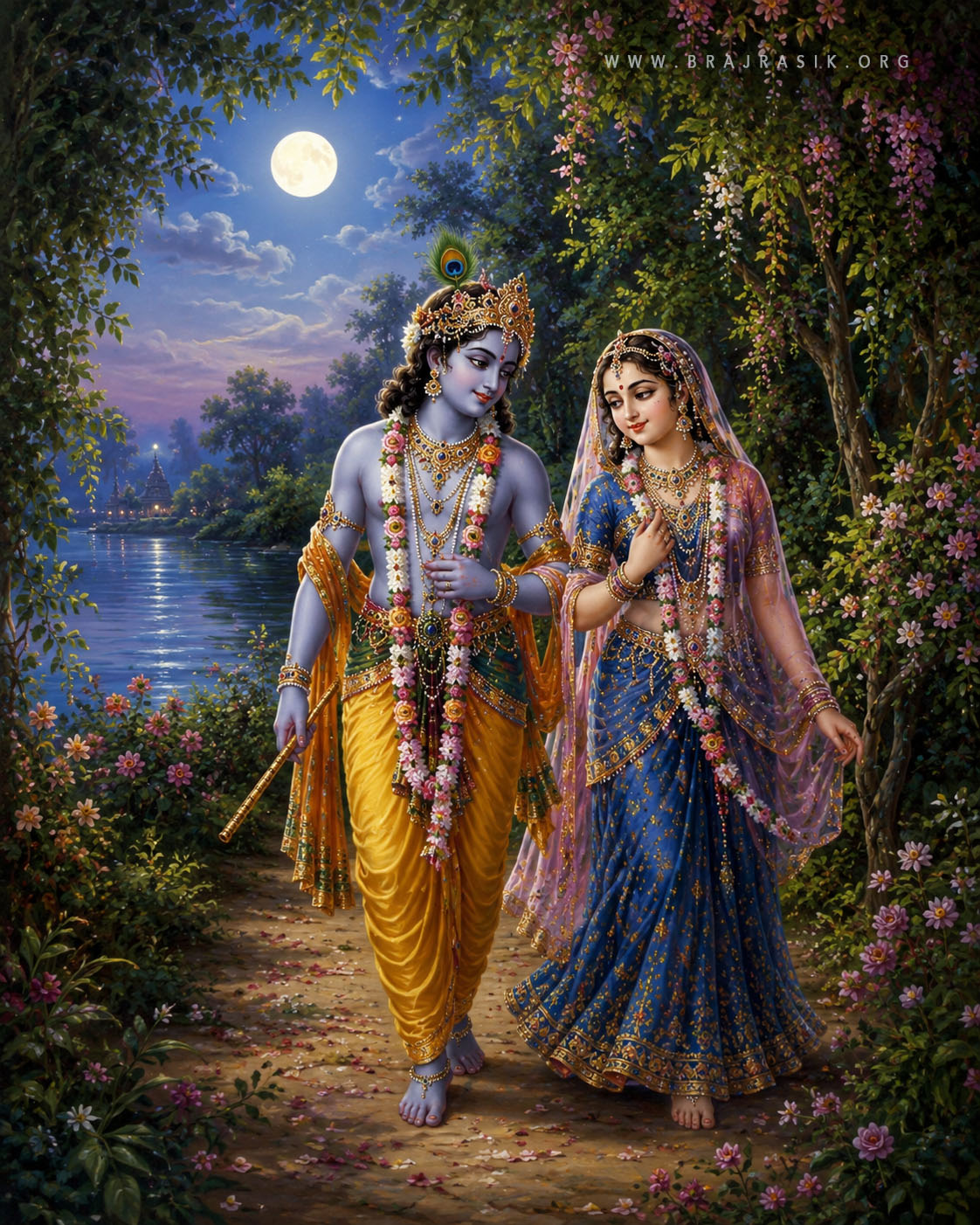 चांदनी से सराबोर यमुना नदी के तट पर शालीनता से टहलते हुए, श्री कृष्ण और श्री राधा रानी एक-दूसरे के अत्यंत पास चल रहे हैं, और रात के आकाश के नीचे एक-दूसरे की आँखों में खोए हुए हैं जबकि पूर्णचंद्र (पूर्णिमा) पूरे खिले हुए निकुंज को आलोकित कर रहा है।